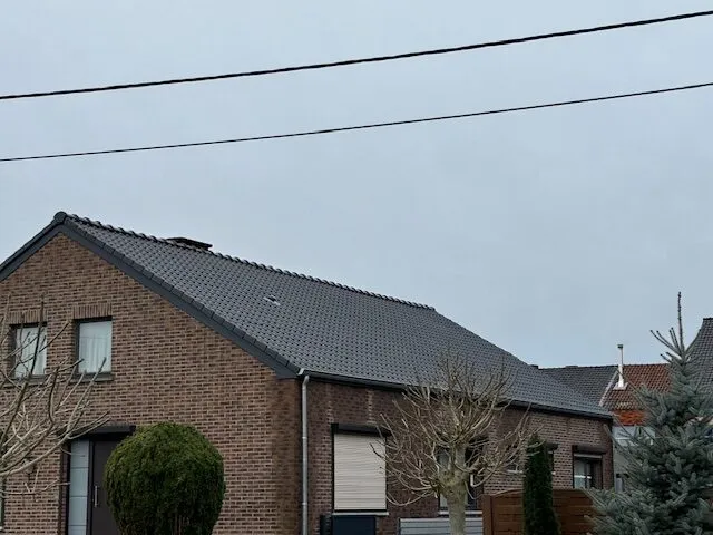 Dakrenovatie te Stokrooie
